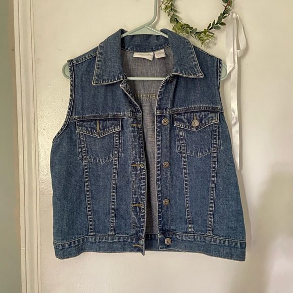 Liz Claiborne Jackets & Blazers - Liz Claiborne Jean vest